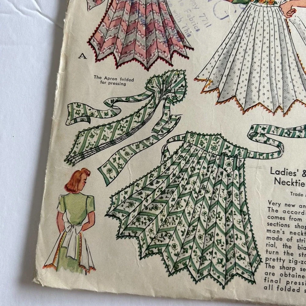 McCalls Vintage‎ 1940's Pattern #884 Necktie Apron One Size